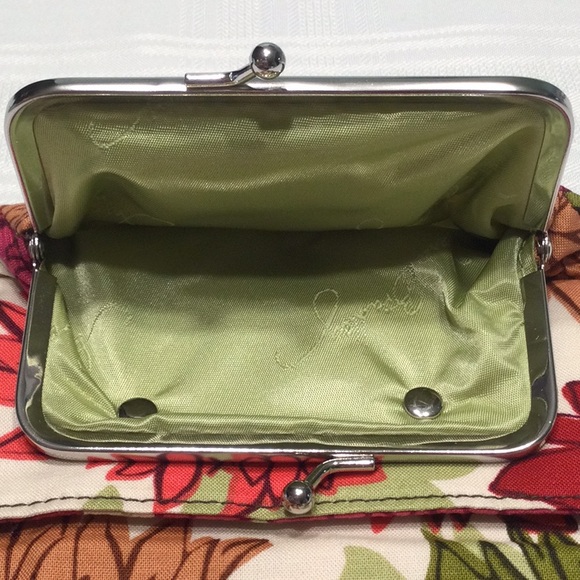 Vera Bradley Hello Dahlia! ID/KeyChain Wallet NWOT - Picture 4 of 7